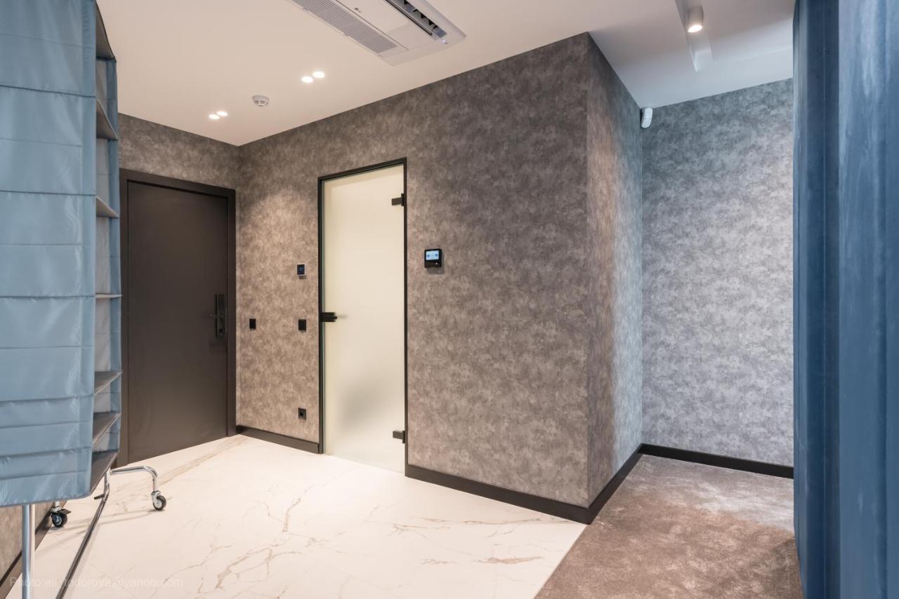 Lotus Luxury Rooms Varna Exteriör bild